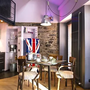 Ferienhaus Casa Rossa - Bymyhomeincomo Cernobbio